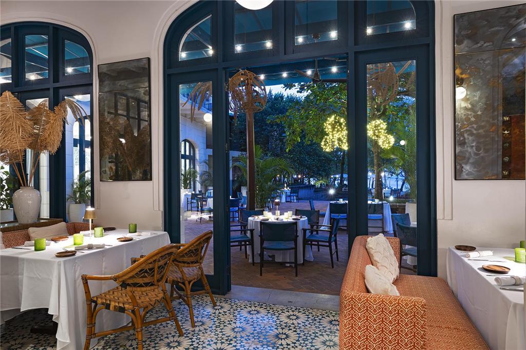 Santarena Hotel At Las Catalinas Restaurant foto